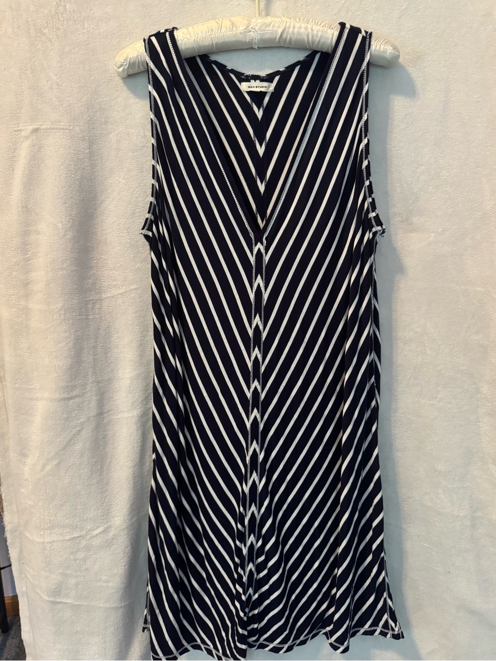 Max Studio Sleeveless Navy and White Striped V-Neck Dress